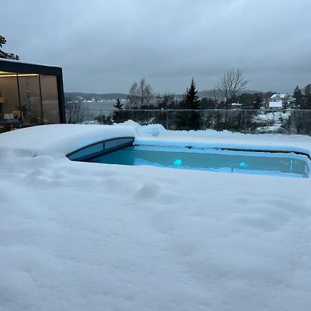 Leilighet I Sorlandshus I Son - Sjoutsikt - Naer Son Spa Kültér fotó