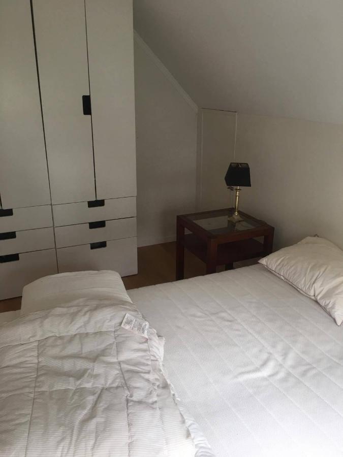 Leilighet I Sorlandshus I Son - Sjoutsikt - Naer Son Spa Kültér fotó