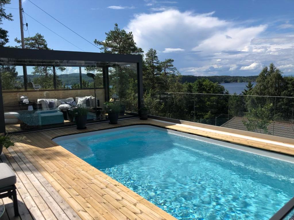Leilighet I Sorlandshus I Son - Sjoutsikt - Naer Son Spa Kültér fotó